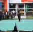 2016年4月25日，李克强来到四川成都菁蓉创客小镇，与创业者交流。总理应邀与创业团队设计的羽毛球机器人“切磋”球技。 - 广播电视