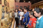 太原市聋人学校走进山西省工艺美术馆 感受艺术气息 - 教育局