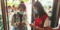 党员志愿者 助力疫苗接种 - 太原新闻网