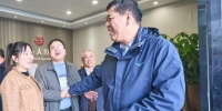省残联党组成员、副理事长李俊温看望慰问全国自强模范何亚军 - 残疾人联合会